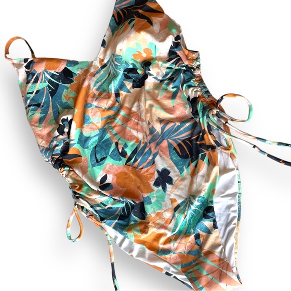 NWOT Roxy PT Beach Classics One Piece Size Med - Picture 7 of 7